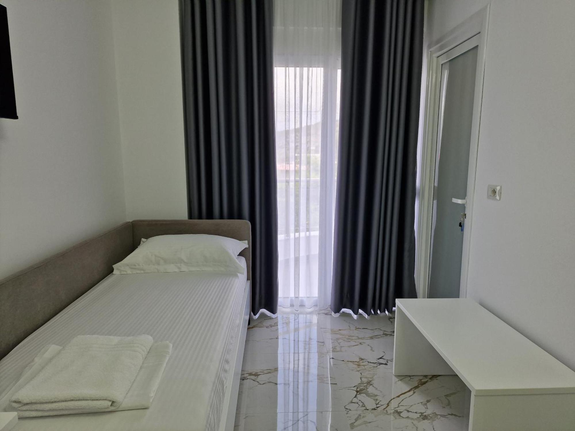Vila Klari Ksamil Exteriör bild
